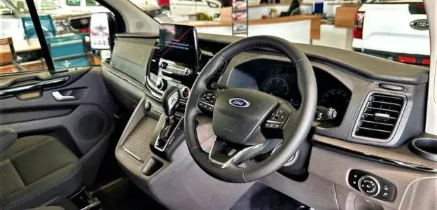 2023-ford-tourneo-custom-7-seater-bus-steering-wheel-cmh-kempster-ford-umhlanga
