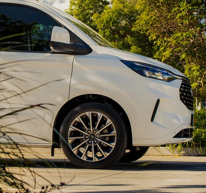 Smart connectivity for every journey - Ford Tourneo Custom
