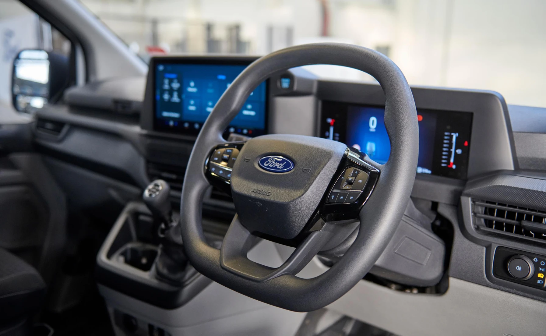 Ford Transit Custom Variant Image
